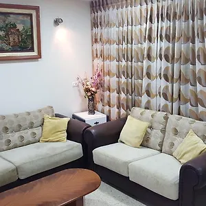 zohars-apartment.gethaifahotels.com/